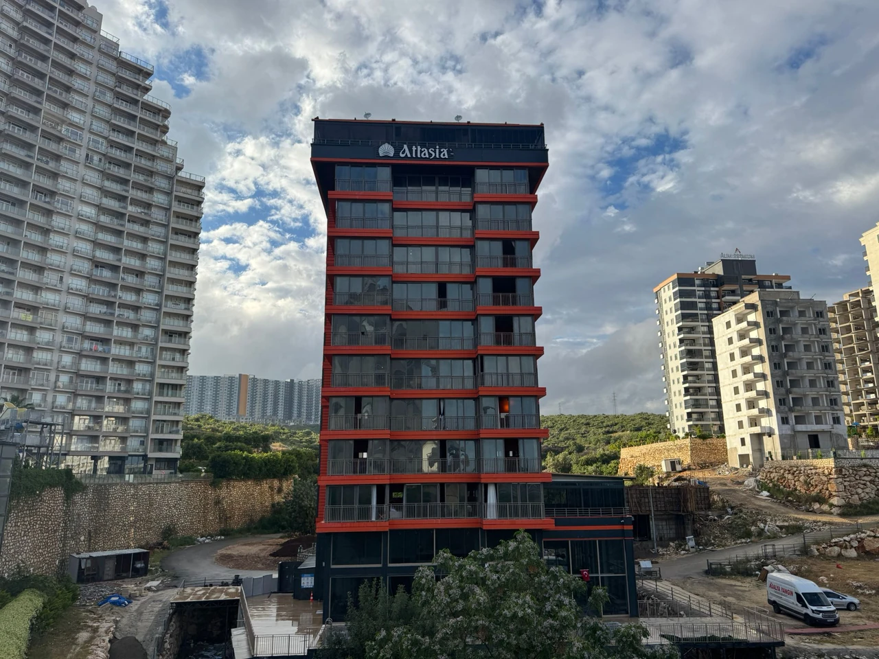 Atlasia Suite Hotel — ön cephe